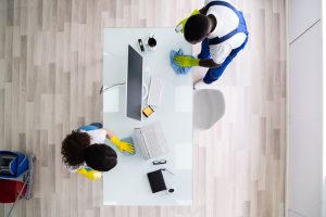 Office cleaning companies near me | cleaning desk